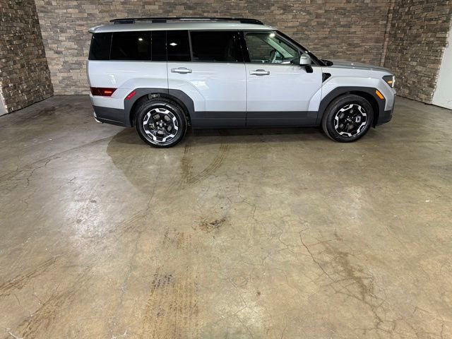 Used 2025 Hyundai Santa Fe SEL image 10