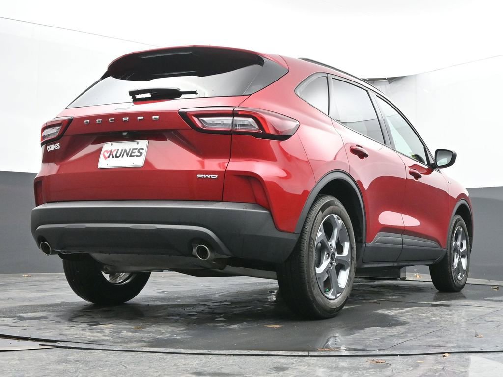 Used 2025 Ford Escape ST-Line w/ Cold Weather Package image 69