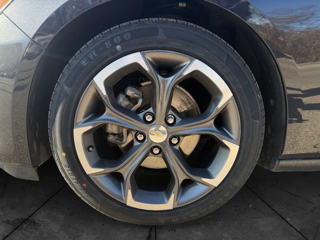 Used 2023 Chevrolet Malibu LT image 14