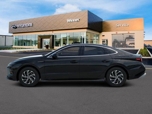 New 2026 Hyundai Sonata Blue FWD image 3