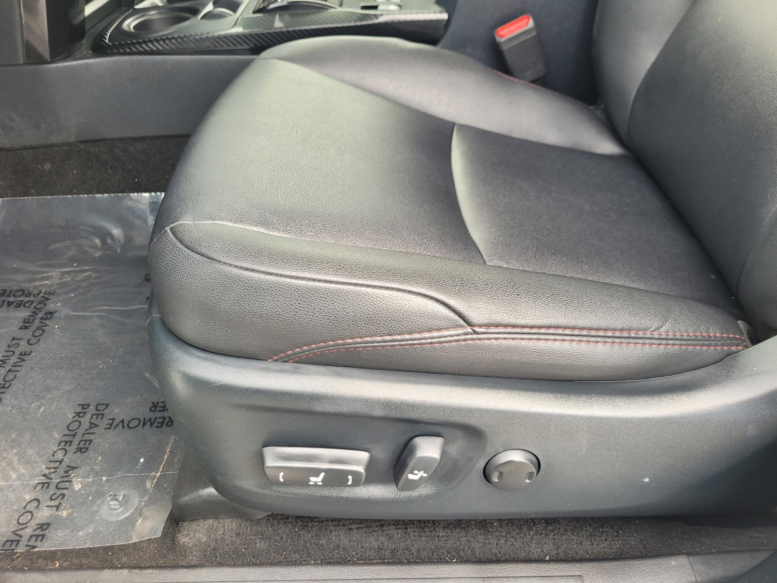 Used 2024 Toyota 4Runner TRD Off-Road Premium image 17