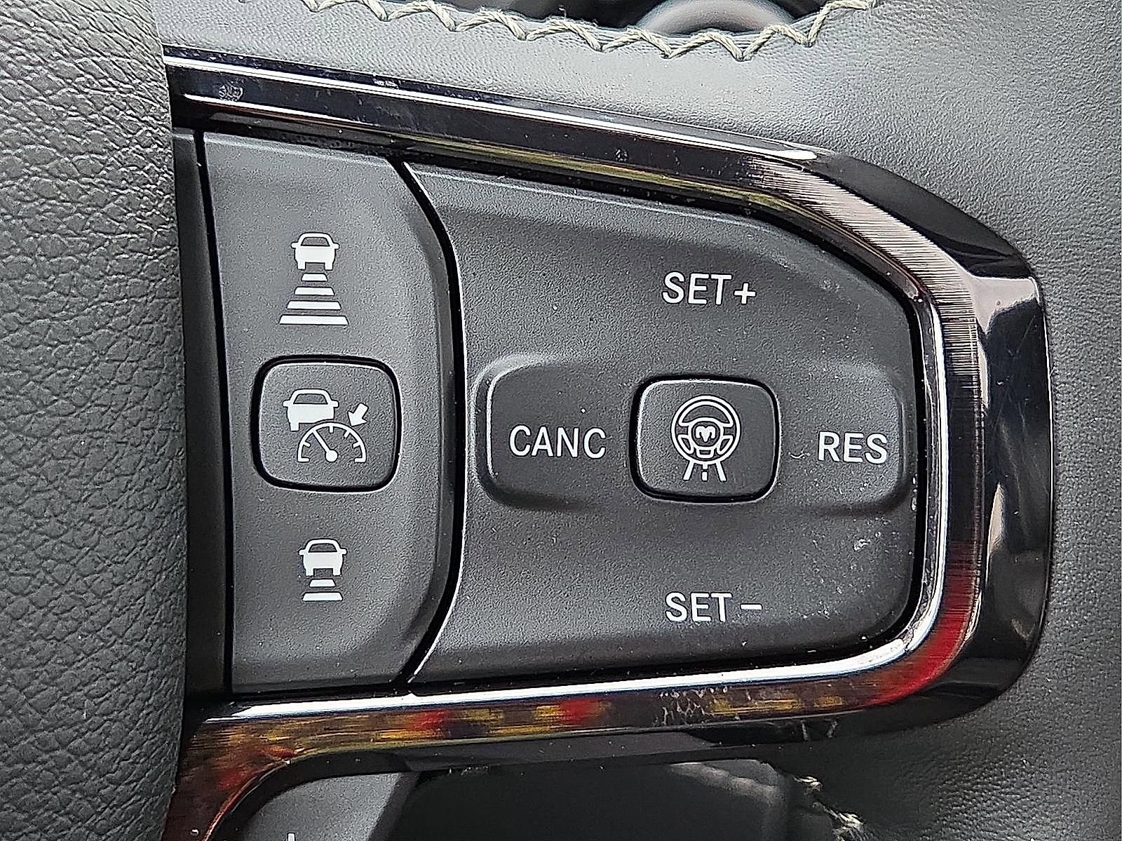 New 2026 RAM 1500 Limited w/ Body Color Bumper Group image 20