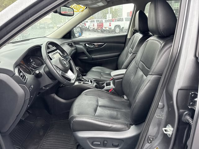Used 2020 Nissan Rogue SL w/ Premium Package AWD/4WD image 9