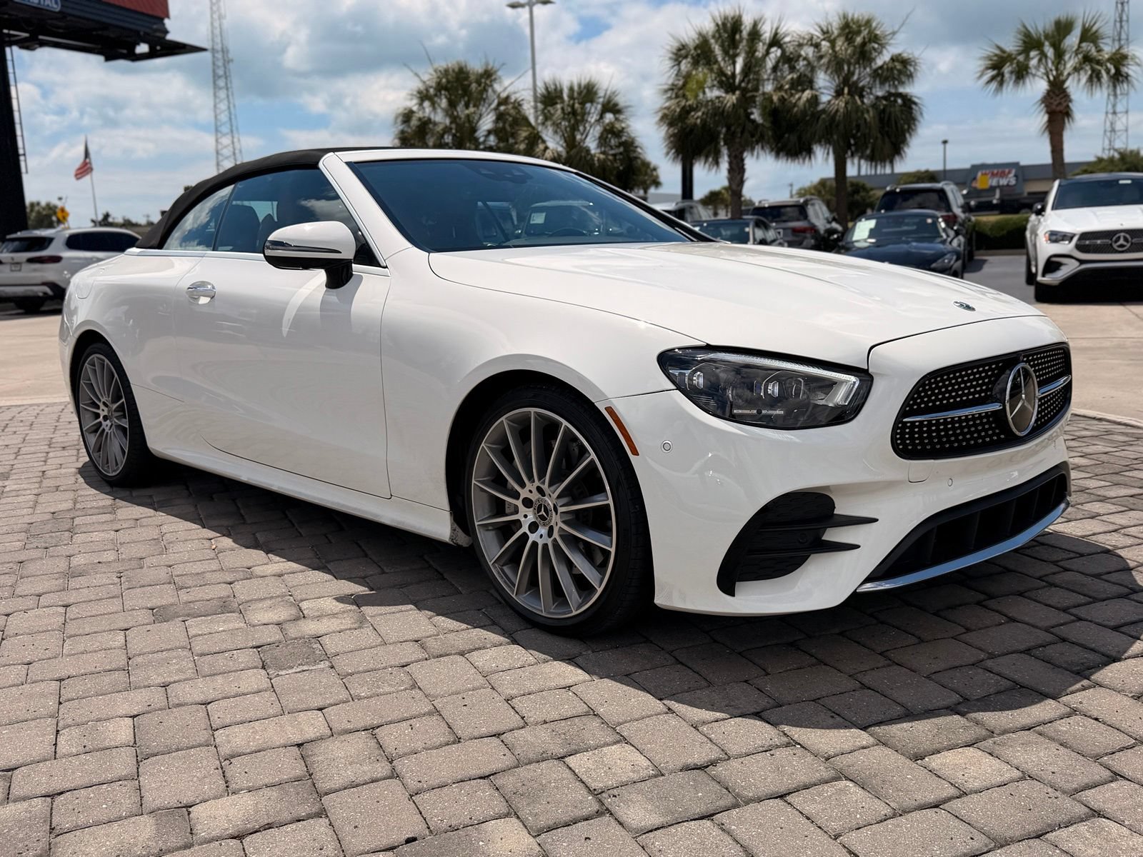 Used 2023 Mercedes-Benz E 450 Cabriolet image 5
