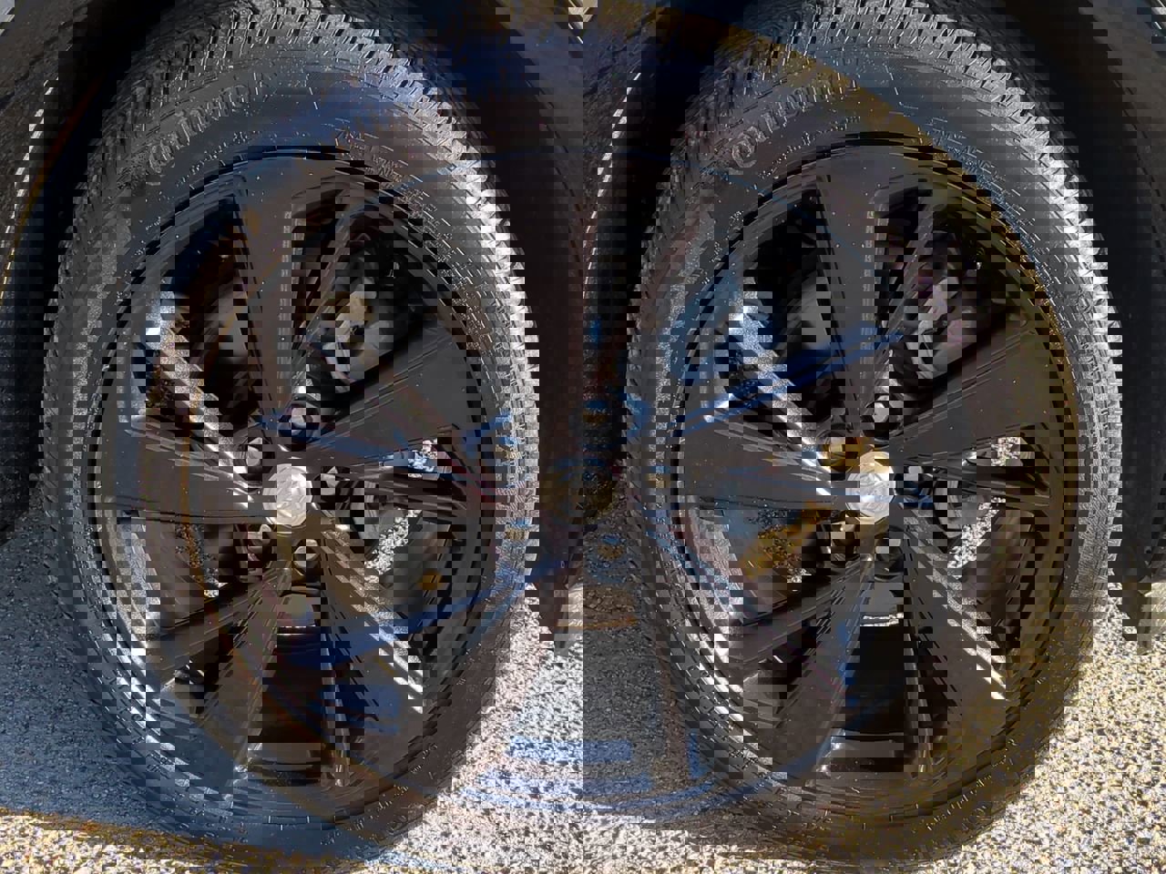 Used 2021 Buick Envision Preferred w/ Sport Touring Package image 11