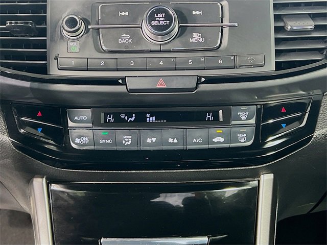 Used 2017 Honda Accord Sport image 22