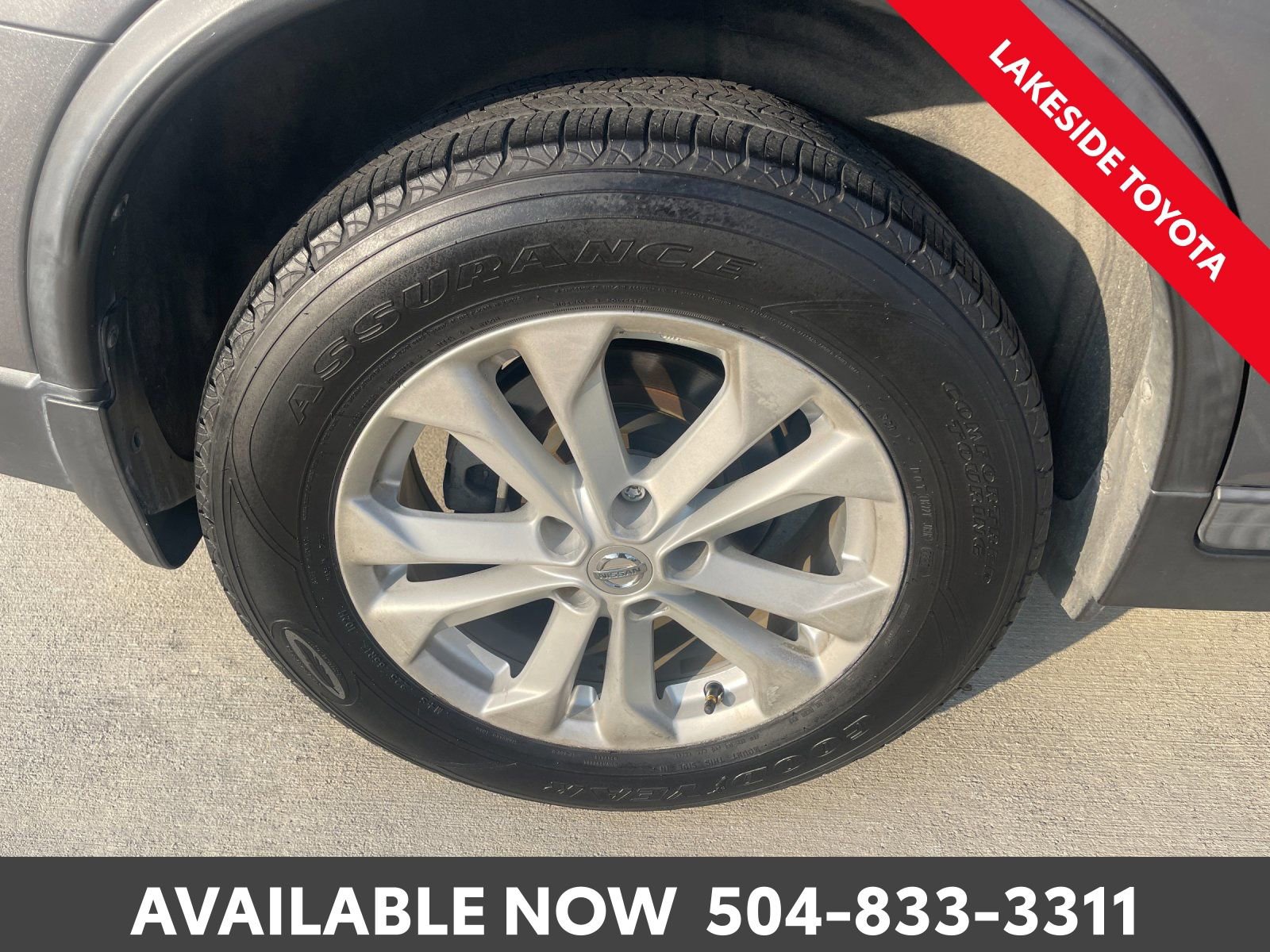 Used 2016 Nissan Rogue SV image 12