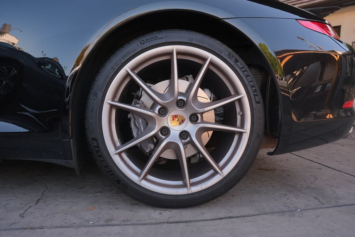 Used 2013 Porsche 911 Carrera RWD image 39