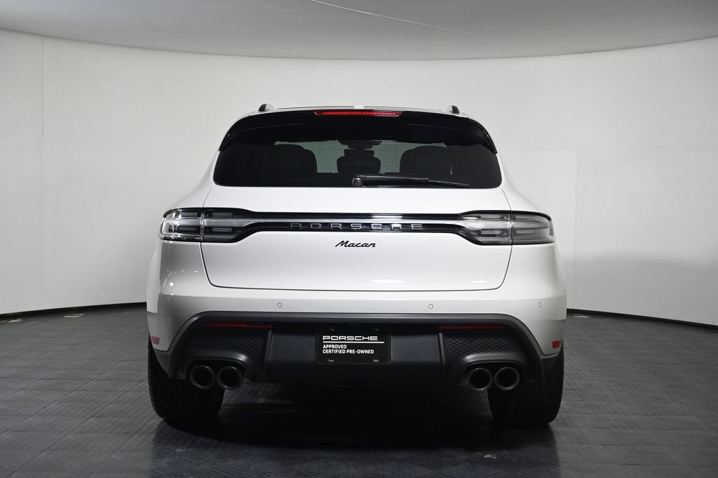 Certified 2023 Porsche Macan AWD/4WD image 6