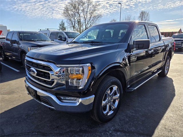 Used 2023 Ford F150 XLT w/ Equipment Group 302A High image 3