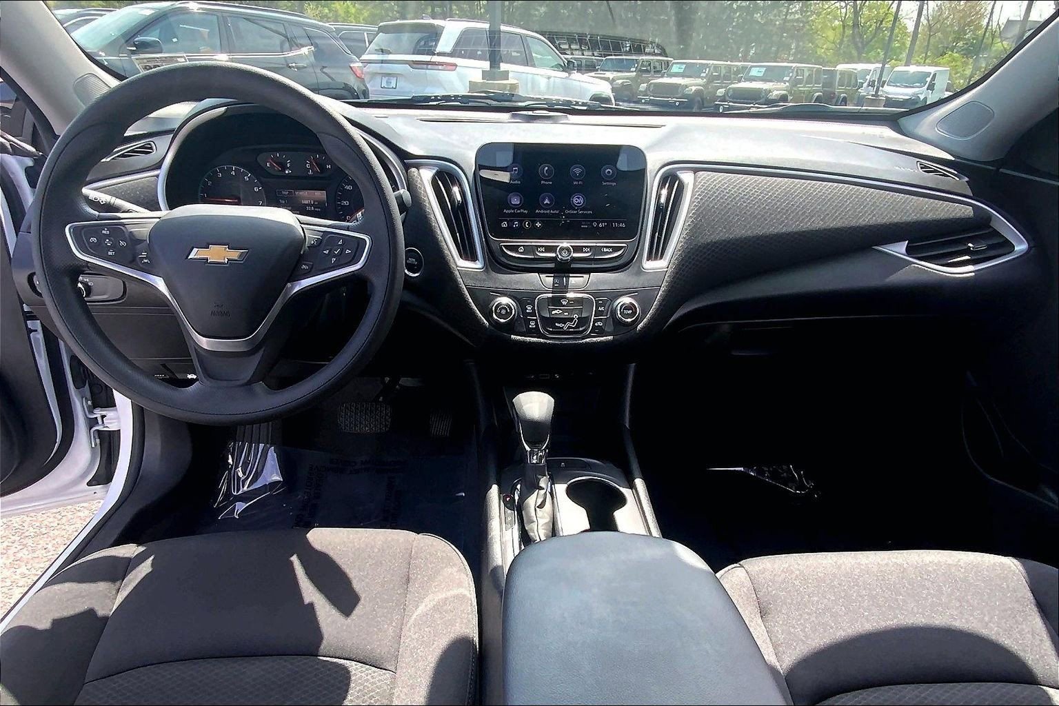 Used 2023 Chevrolet Malibu LS FWD image 14