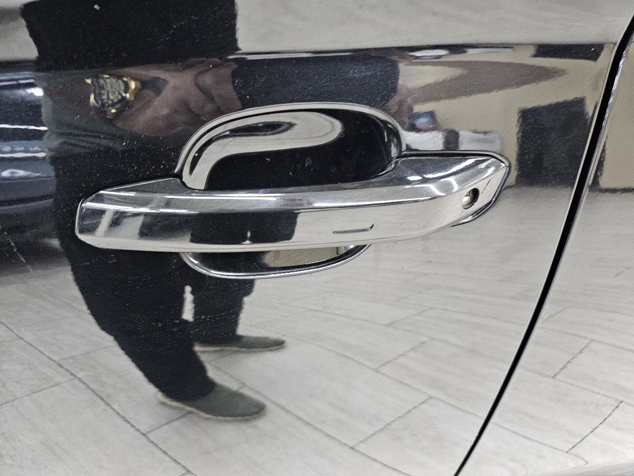 Used 2018 Audi SQ5 Premium Plus w/ S Sport Package image 12