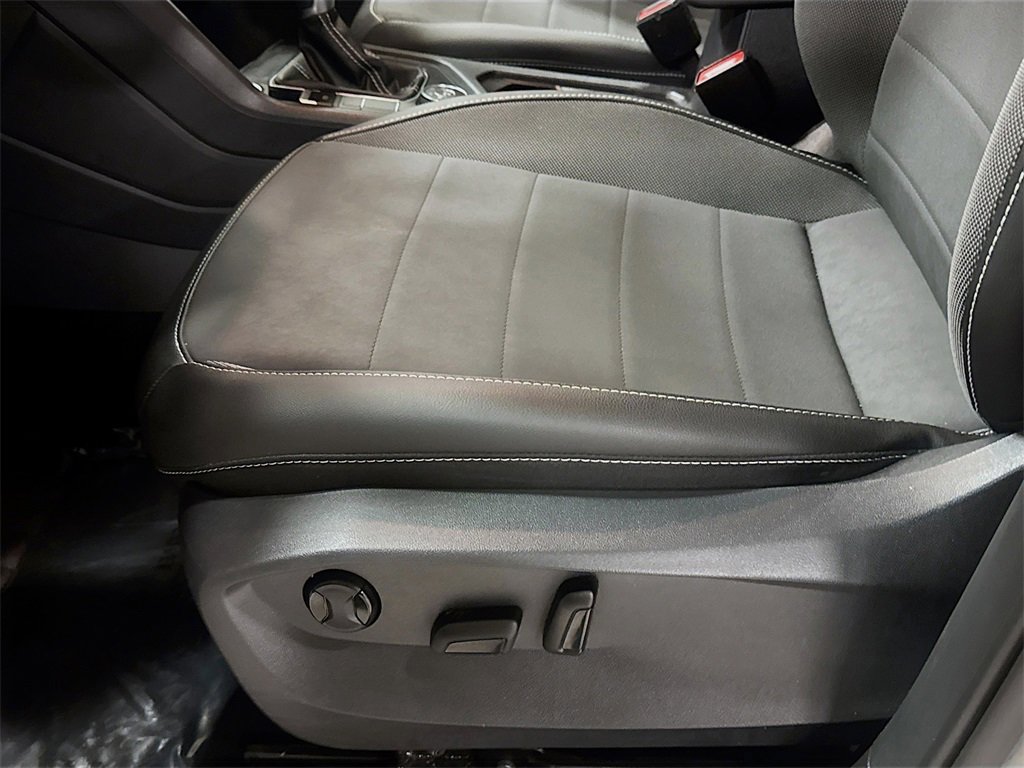 Used 2022 Volkswagen Taos SE image 18