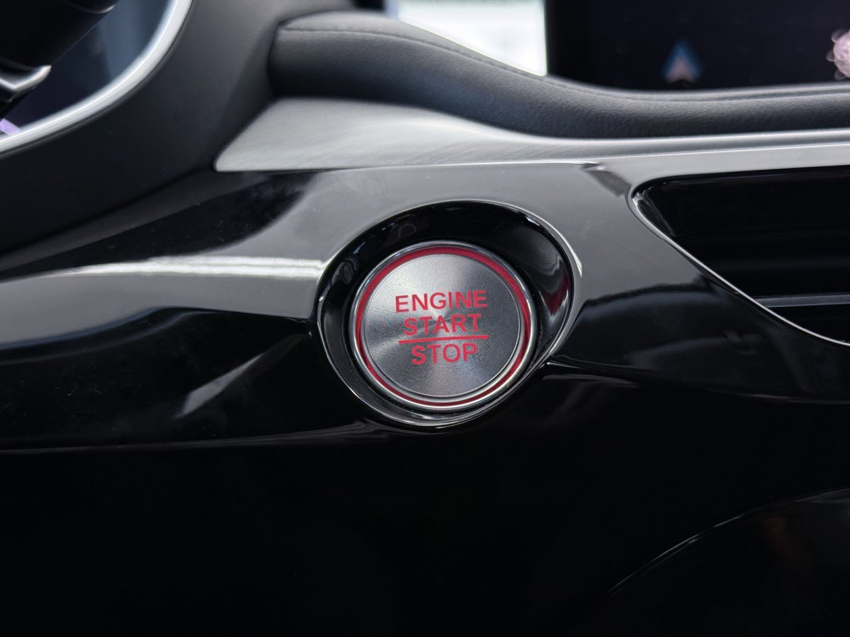 Used 2023 Acura MDX SH-AWD w/ Technology Package image 55