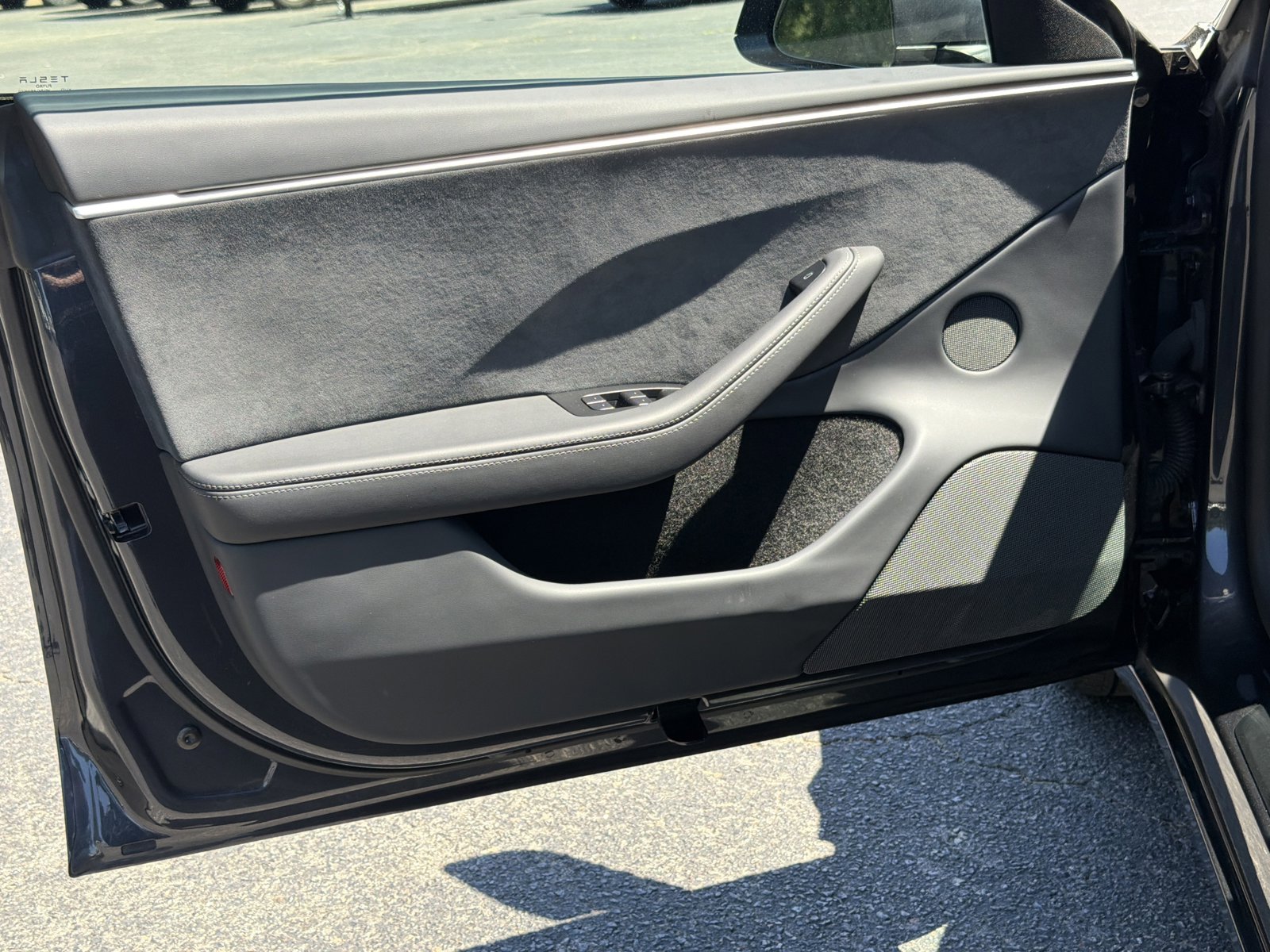 Used 2025 Tesla Model 3 Long Range image 21