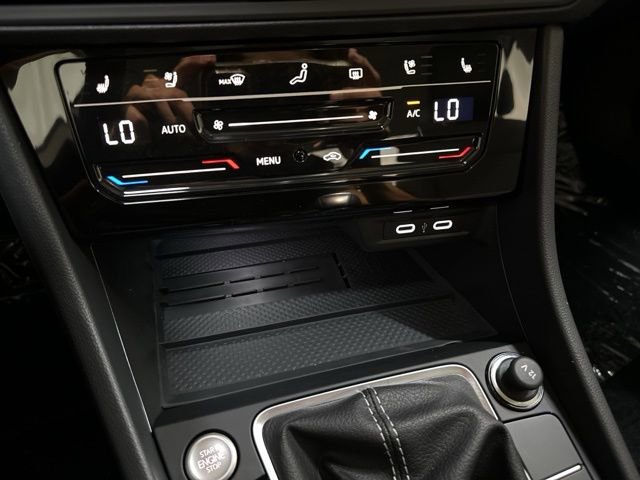 New 2026 Volkswagen Jetta SEL image 22