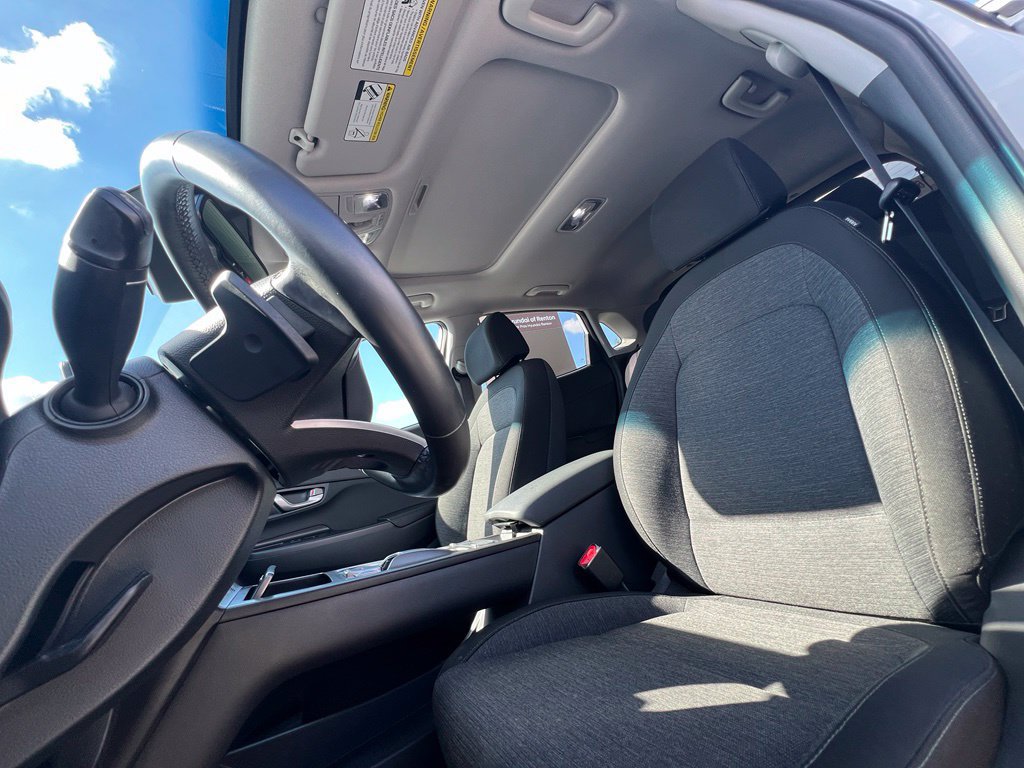 Certified 2023 Hyundai Kona SEL FWD image 18