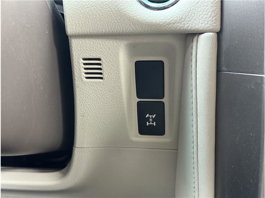 Used 2017 Lexus GX 460 AWD/4WD image 29