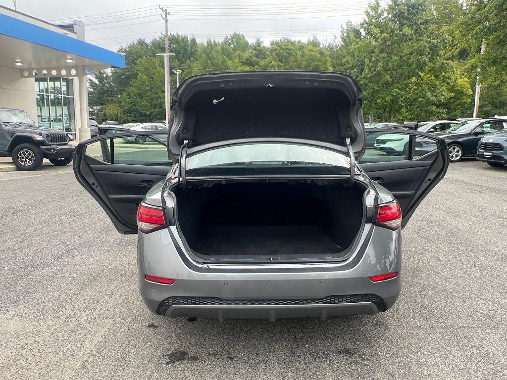 Used 2024 Nissan Sentra SV FWD image 26