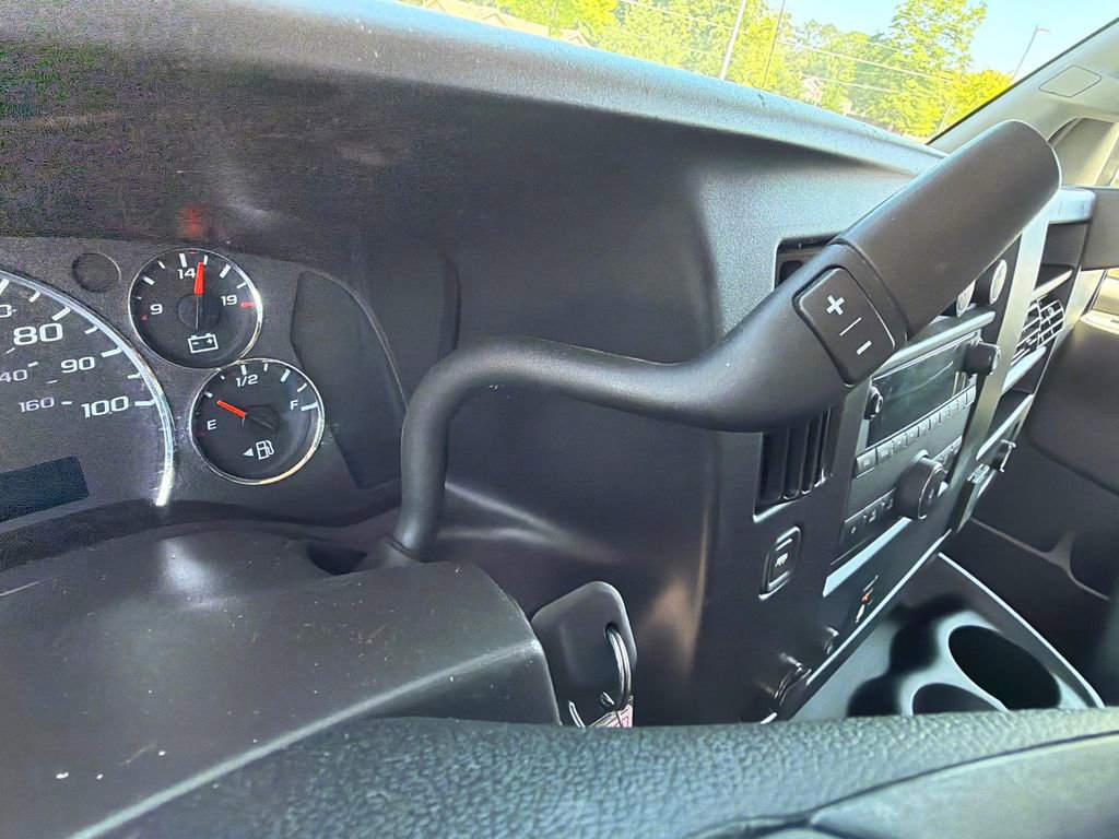 Used 2024 GMC Savana 2500 w/ Driver Convenience Package image 29