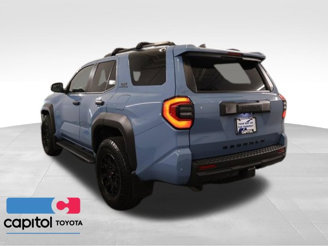 Used 2025 Toyota 4Runner TRD Off-Road Premium AWD/4WD image 4