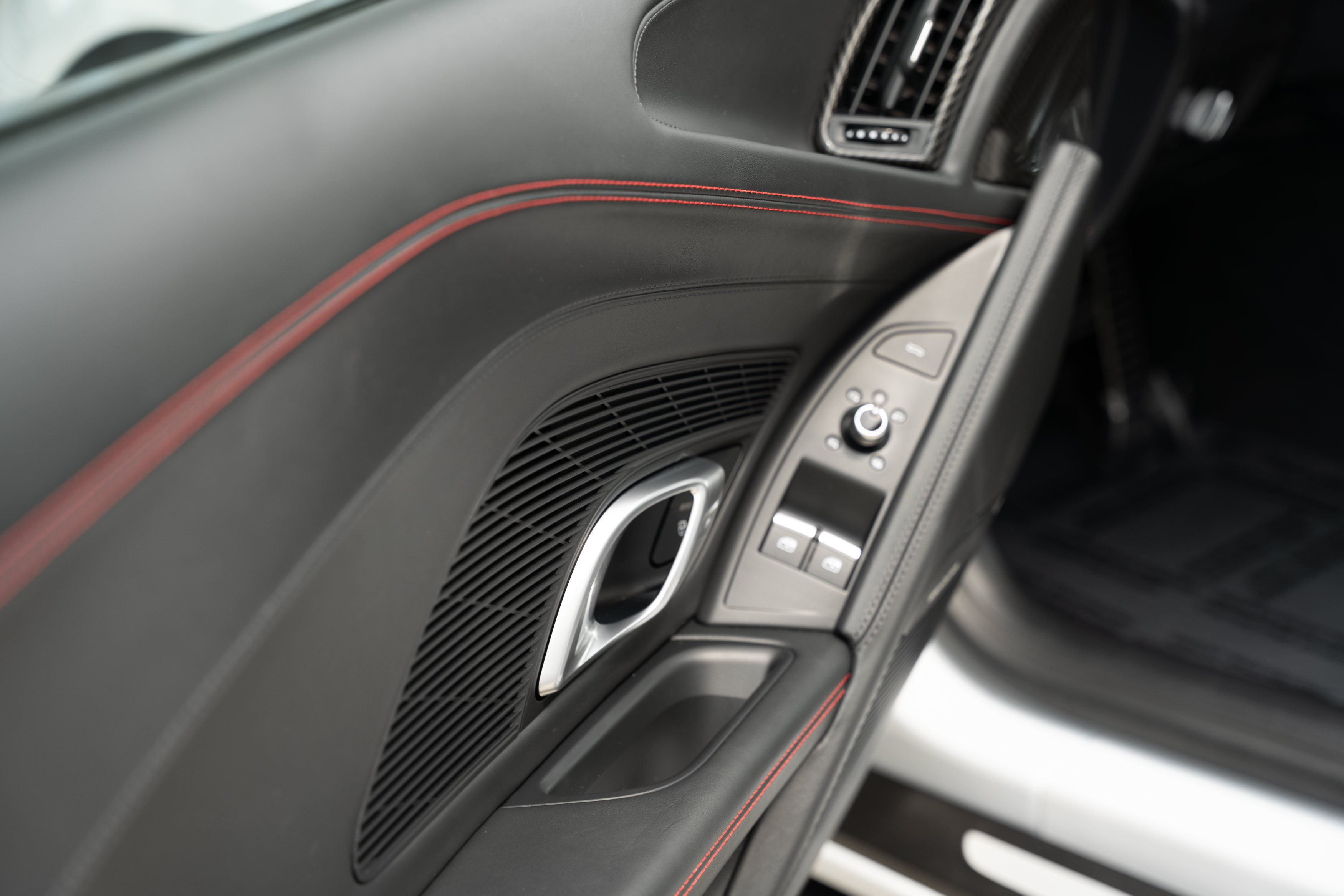 Certified 2023 Audi R8 V10 performance w/ Premium Package RWD image 27