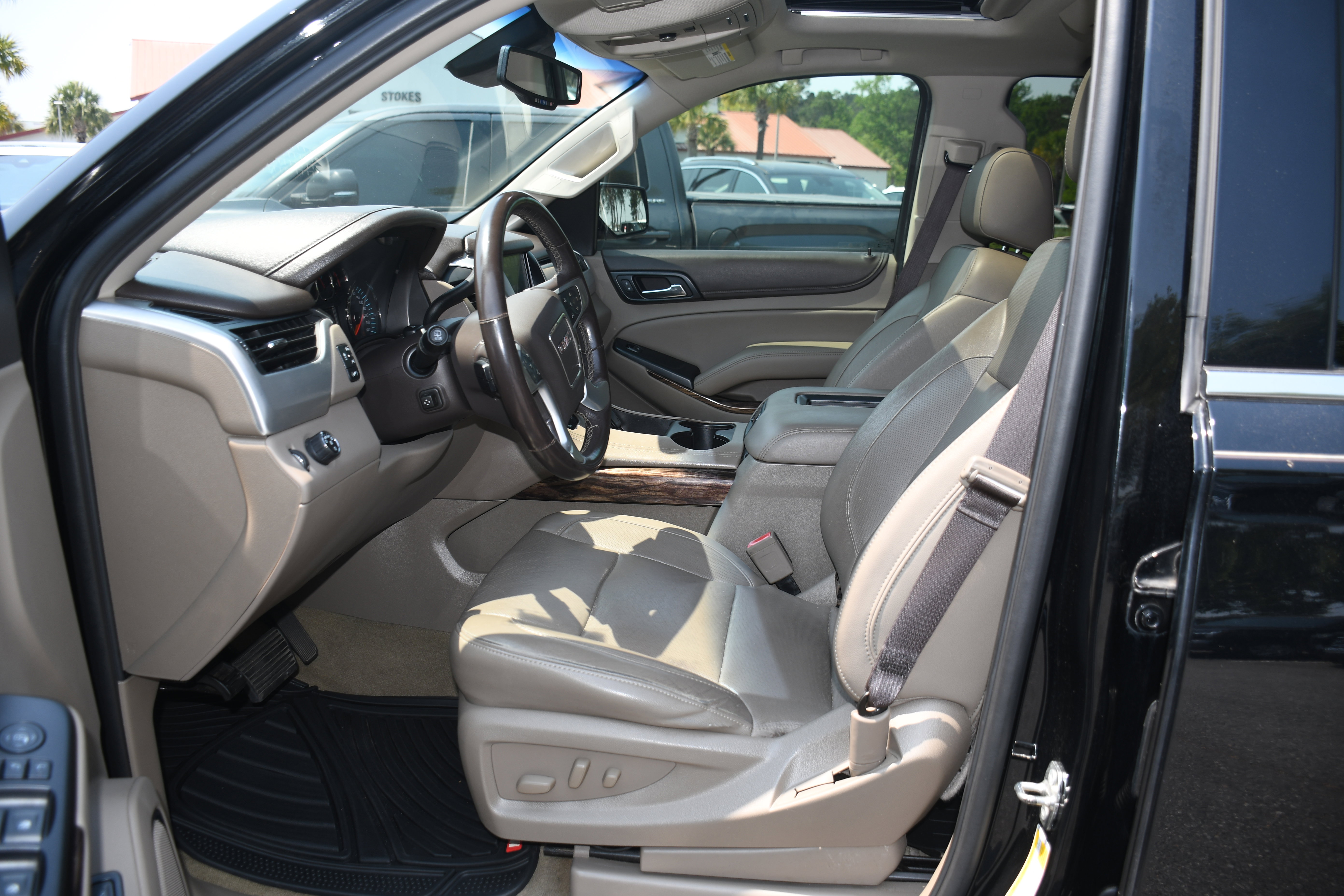Used 2018 GMC Yukon SLT w/ Open Road Package RWD image 8
