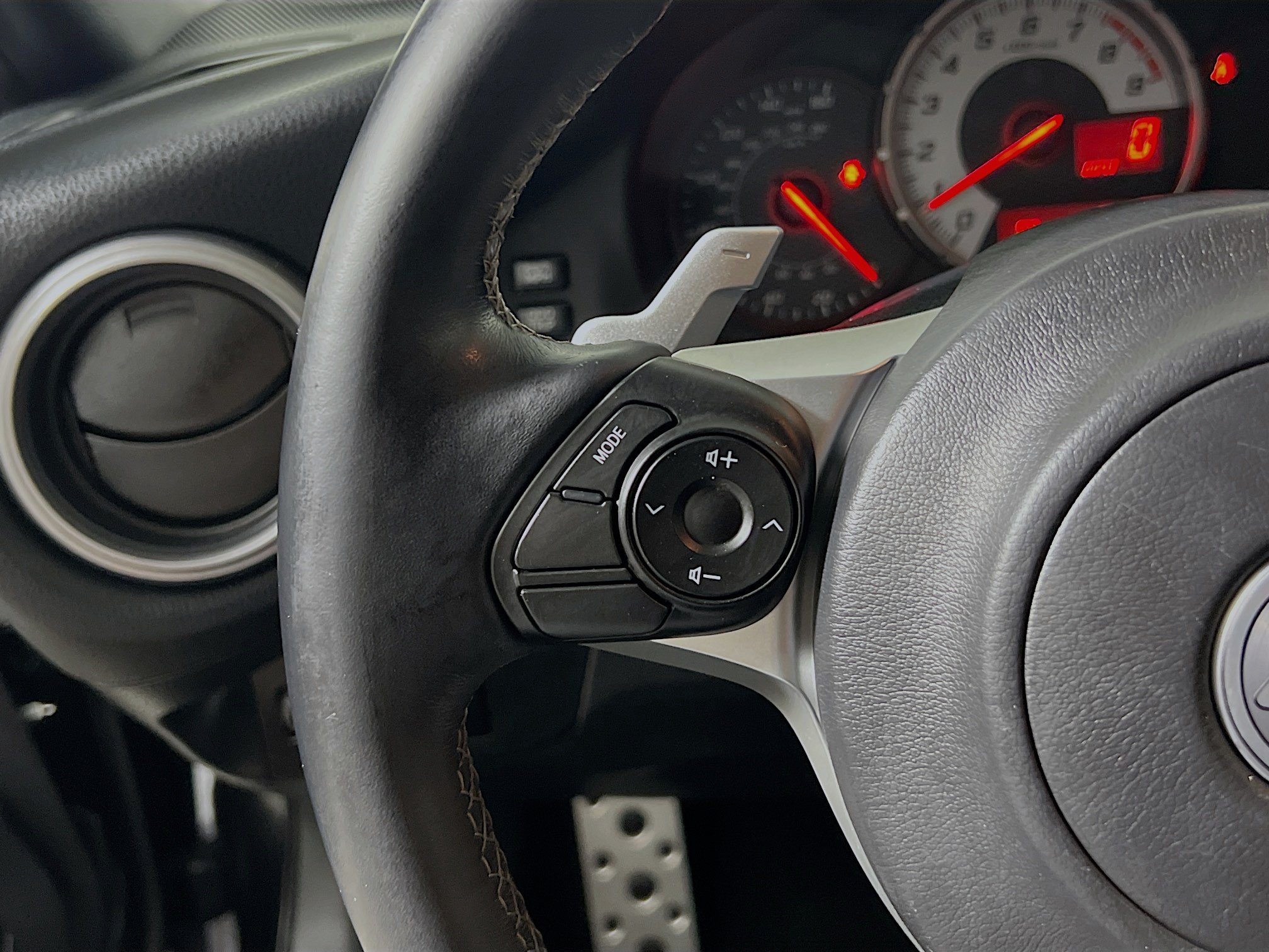 Used 2017 Toyota 86 RWD image 19