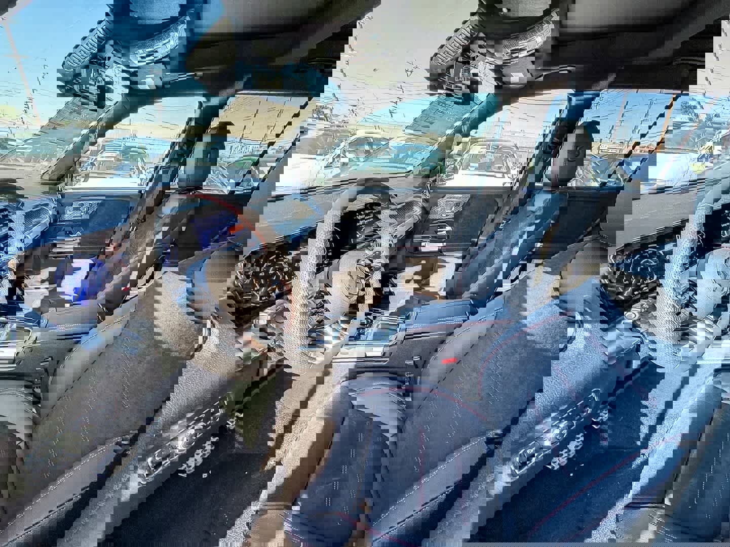 Used 2024 Mercedes-Benz EQB 350 4MATIC SUV image 20