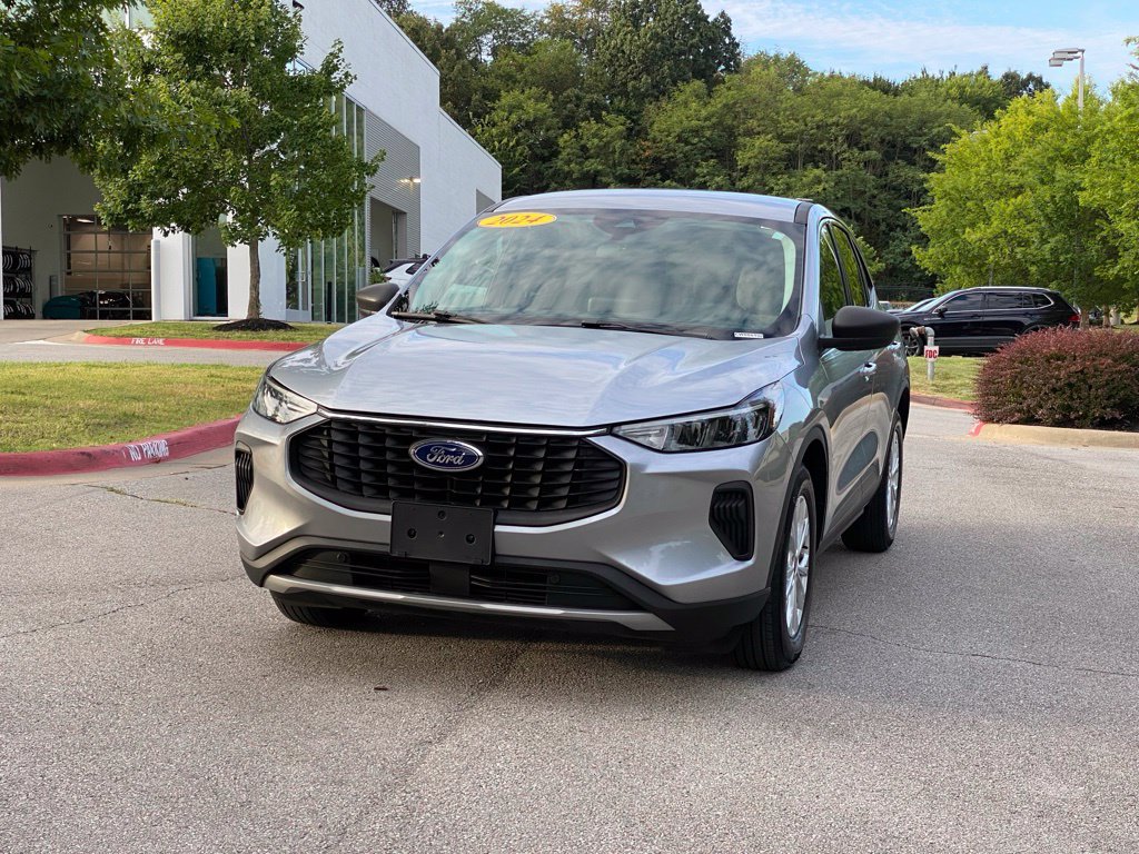 Used 2024 Ford Escape Active FWD image 3