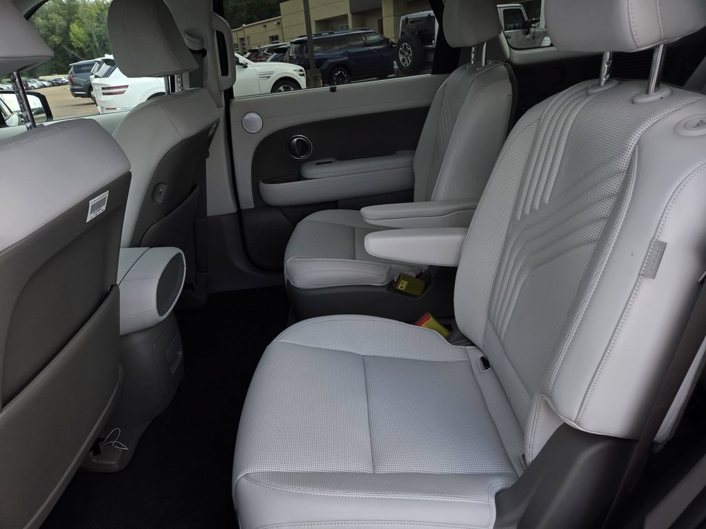 New 2026 Hyundai Palisade SEL Premium FWD image 18
