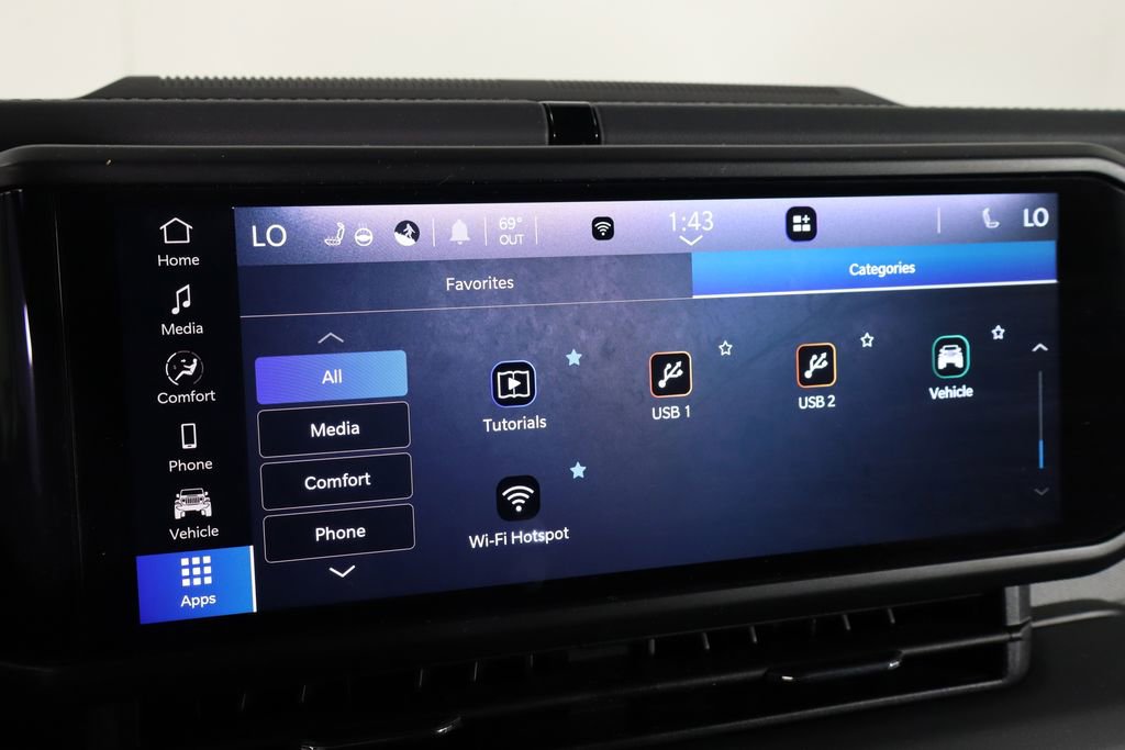 Used 2025 Jeep Wrangler Unlimited Sahara image 38