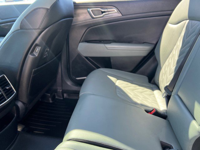 Used 2023 Kia Sportage X-Line w/ X-Line Premium Package AWD/4WD image 26