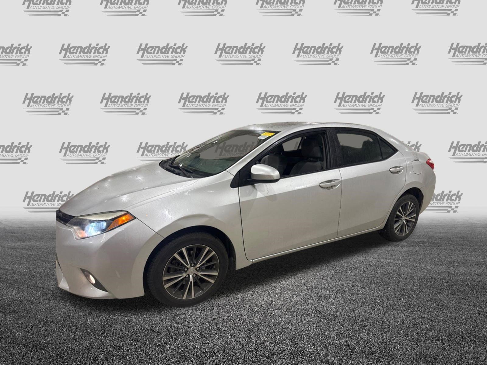 Used 2016 Toyota Corolla LE image 12