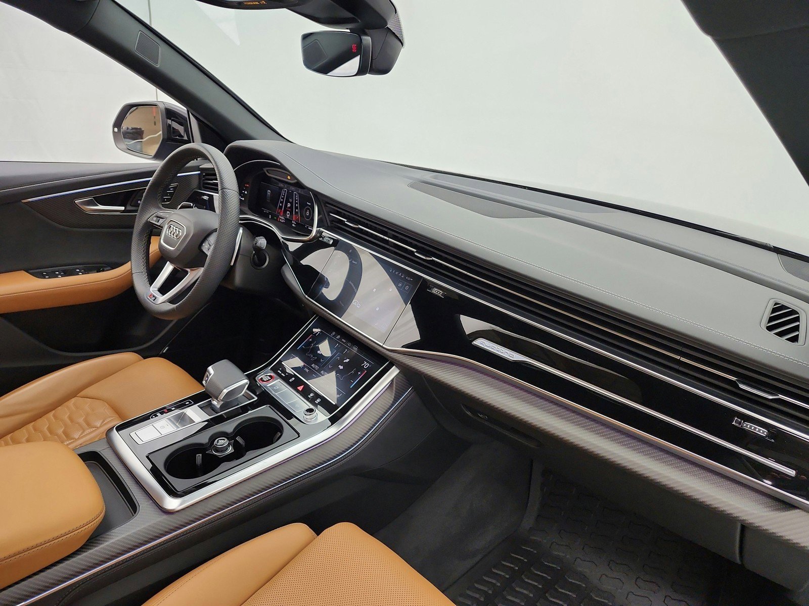 Used 2024 Audi RS Q8 w/ Black Optic Package AWD/4WD image 19