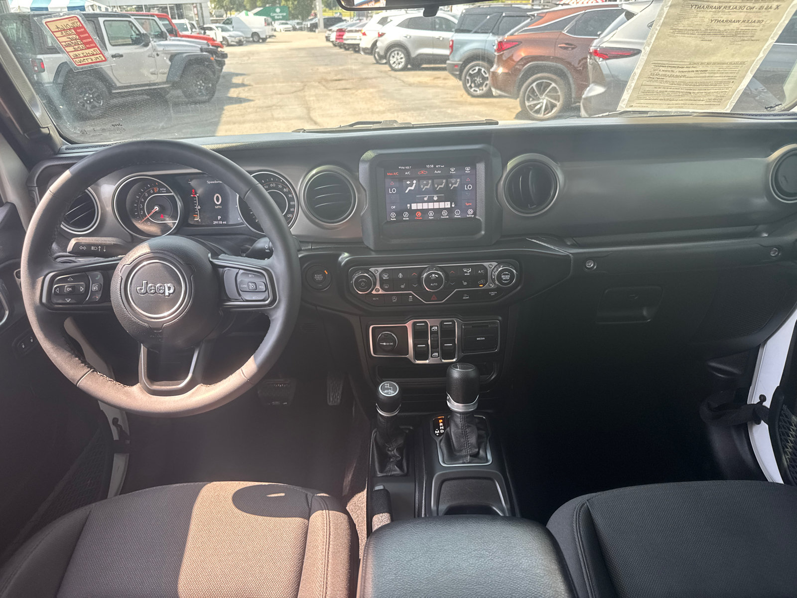 Used 2023 Jeep Gladiator Sport AWD/4WD image 8