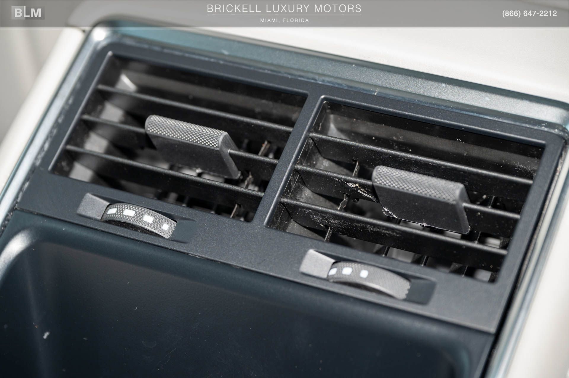 Used 2022 Porsche Panamera GTS image 25