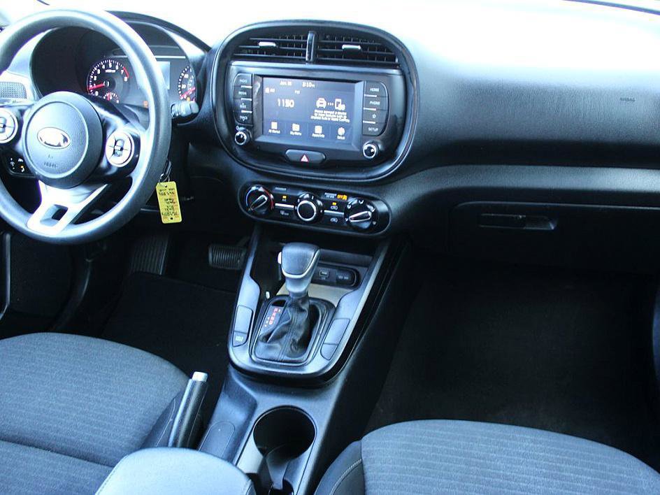 Used 2021 Kia Soul S FWD image 17