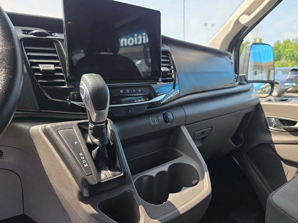 Used 2024 Ford Transit 350 XLT RWD image 31