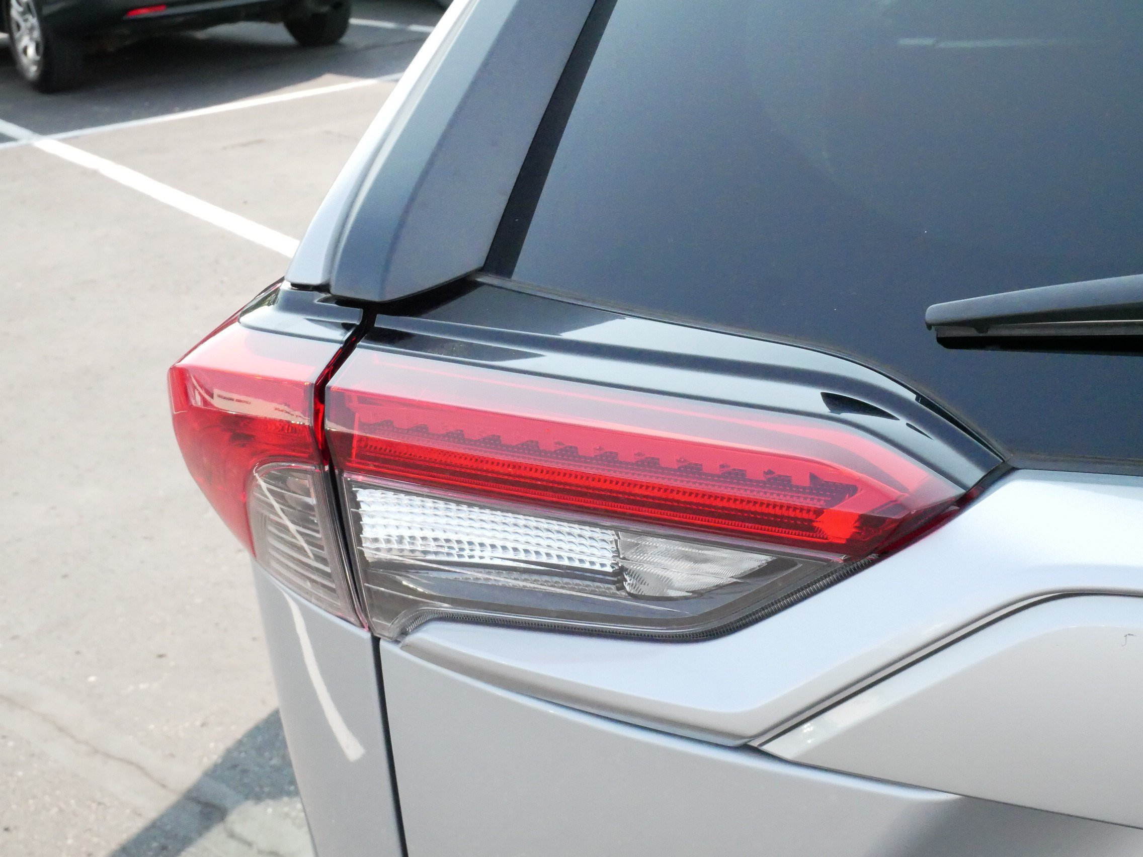 Certified 2025 Toyota RAV4 XLE AWD/4WD image 17