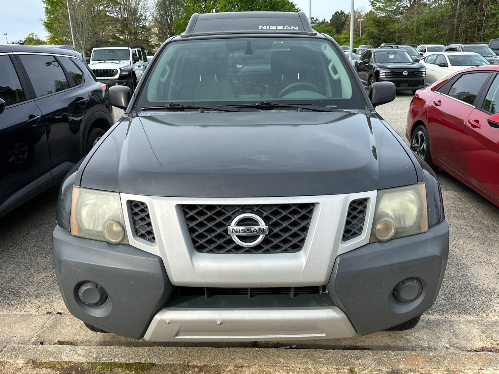 Used 2013 Nissan Xterra S image 2