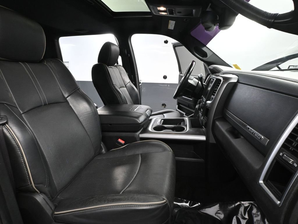 Used 2016 RAM 2500 Limited image 52