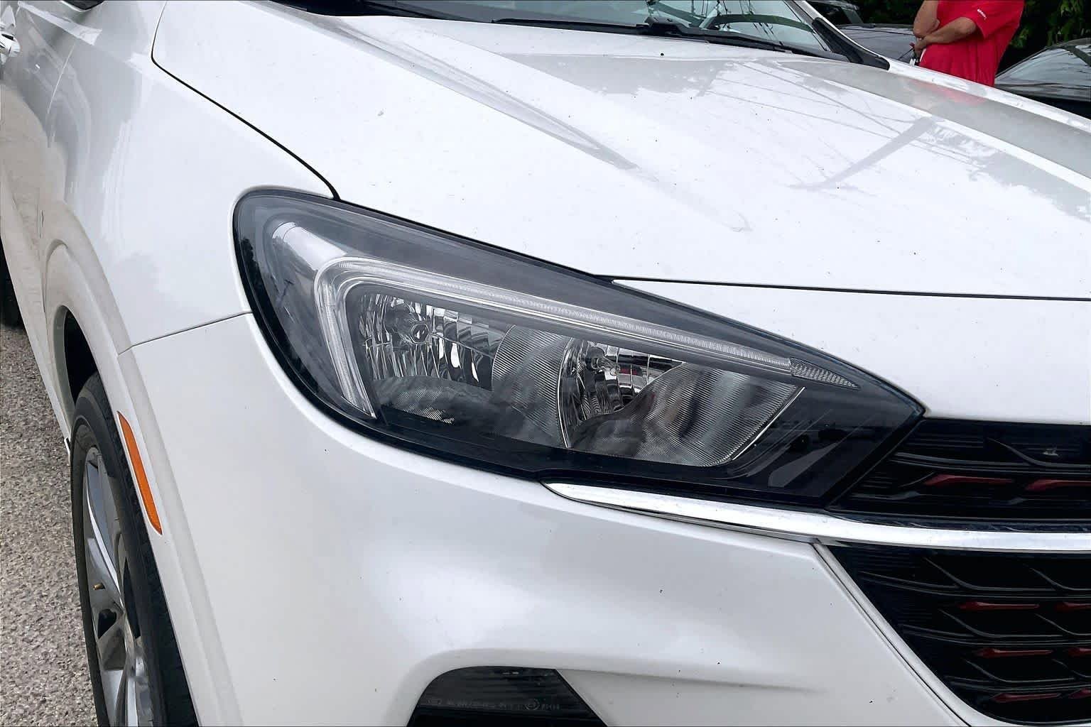 Used 2023 Buick Encore GX Select w/ Sport Touring Package FWD image 27