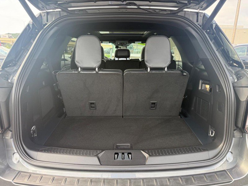 Certified 2026 Ford Explorer ST w/ Sun And Sound Package AWD/4WD image 9