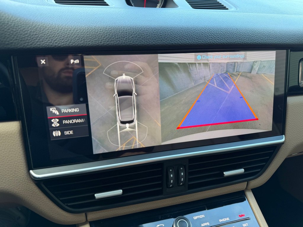 Used 2019 Porsche Cayenne AWD/4WD image 23