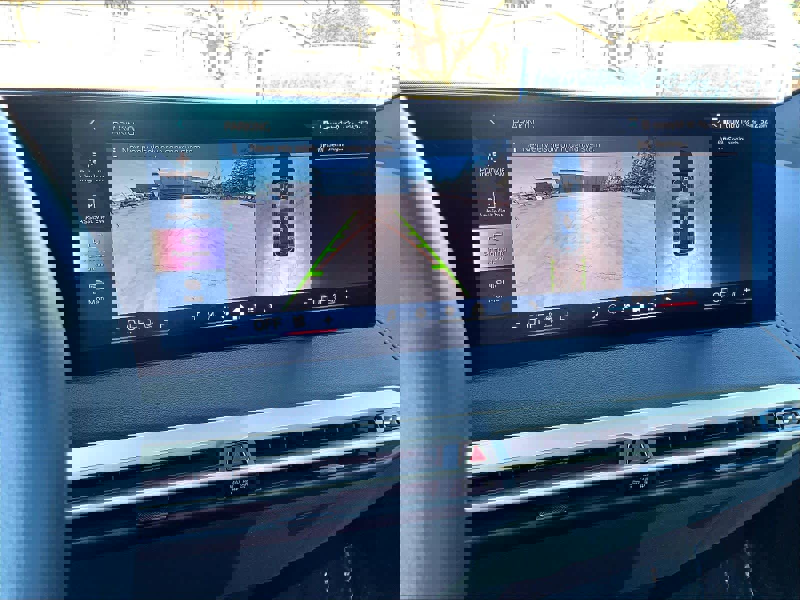 Used 2025 BMW iX xDrive50 w/ Convenience Package image 22