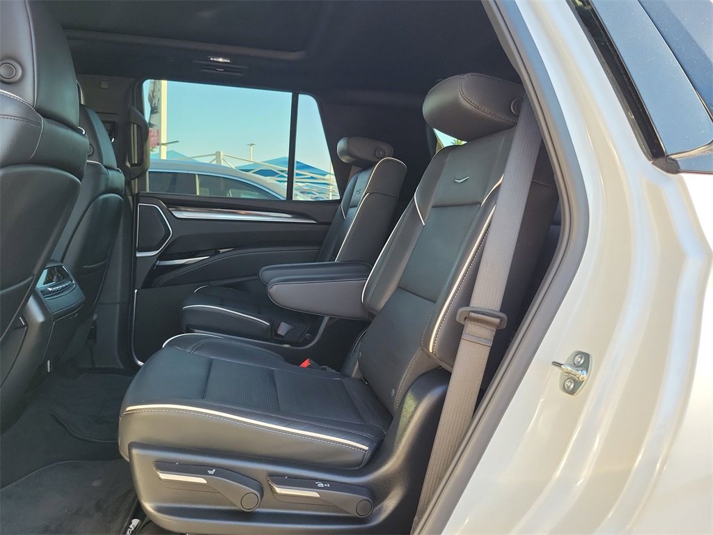 Used 2025 Cadillac Escalade Sport image 25