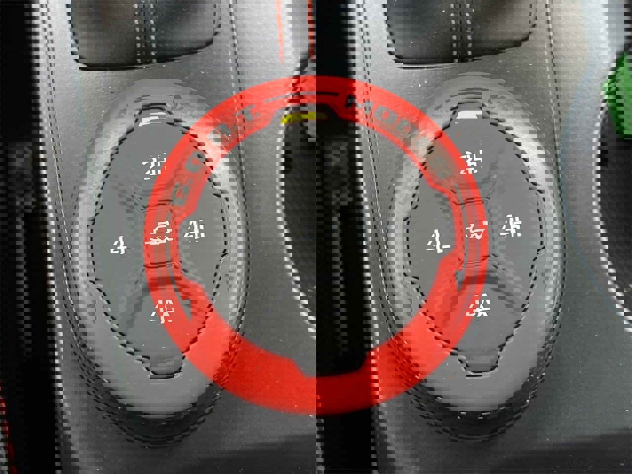 New 2025 Ford Bronco Raptor image 9