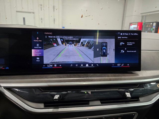 Used 2025 BMW X5 xDrive40i AWD/4WD image 25