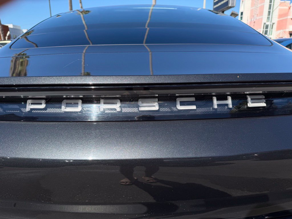 Used 2022 Porsche Taycan RWD image 6
